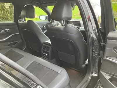 BMW 320 touring X drive (2020) - Foto 12