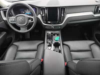Volvo XC60 B4 Plus Dark / Essence (2024) - Foto 10