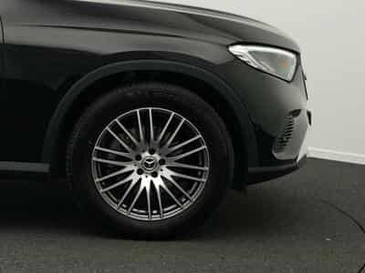 Mercedes GLC 200 4MATIC Avantgarde Kamera+19"+LED+MBUX (2024) - Photo 8