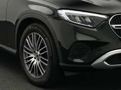 Mercedes GLC 200 4MATIC Avantgarde Kamera+19"+LED+MBUX (2024) - Photo 9