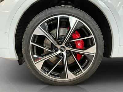 Audi SQ5 SB+TDI+Tiptronic+Pano+AHK+Luft. (2025) - Foto 8