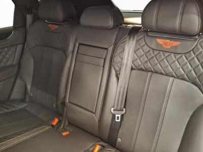 Bentley Bentayga Speed W12 (2019) - Foto 13