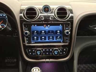 Bentley Bentayga Speed W12 (2019) - Foto 9