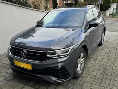 VW Tiguan R-Line (2023) - Foto 2