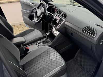 VW Tiguan R-Line (2023) - Foto 7