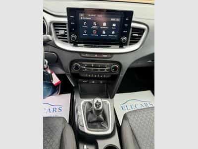 Kia Ceed Sw Sportswagon 1.5 T-GDI 160 (2023) - Photo 12