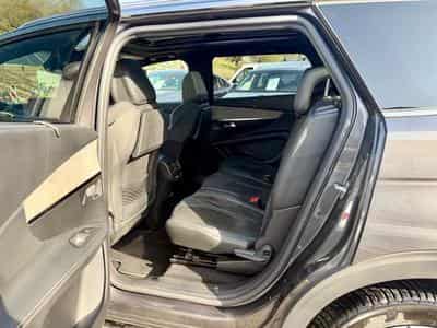 Peugeot 5008 2.0 BlueHDi 177 EAT8 GT-Line 7 pl PANO/360°/ACC (2021) - Photo 11