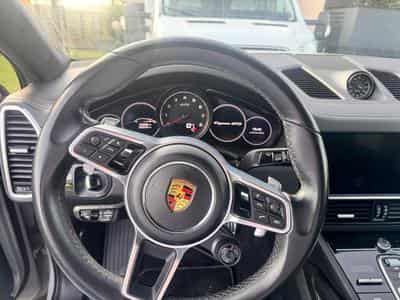 Porsche Cayenne GTS COUPE (2020) - Foto 4
