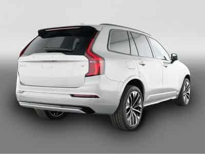 Volvo XC90 (2025) - Photo 2