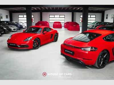 Porsche 718 718 Cayman GTS 2.5 Manual - Guards Red (2018) - Photo 1