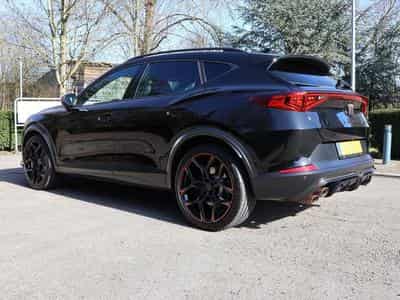 Cupra Formentor VZ5 2.5 TSI 4DRIVE (2023) - Photo 5