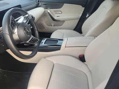 Mercedes CLA Noir / Beige - Garantie 09/27 (2024) - Foto 3