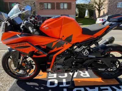 KTM RC 390 (2022) - Foto 3