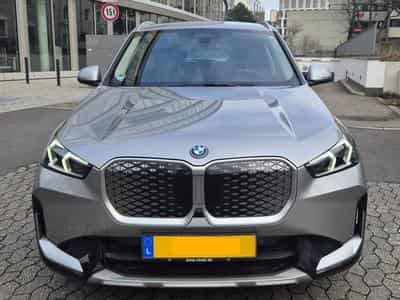 BMW iX1 eDrive20 XLine (2024) - Photo 1