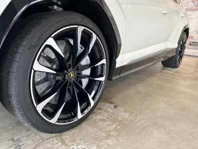 Lamborghini Urus (2020) - Photo 7