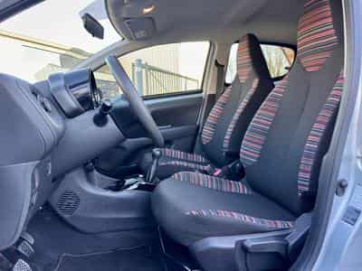 Citroën C1 1.0 VTi 72cv S&S (2020) - Photo 11