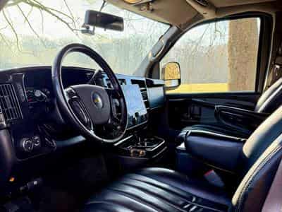 Chevrolet Express 5,3 V8 Explorer Limited SE AWD (2013) - Photo 8