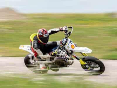 Husqvarna SM FS450 Supermoto (2018) - Photo 1