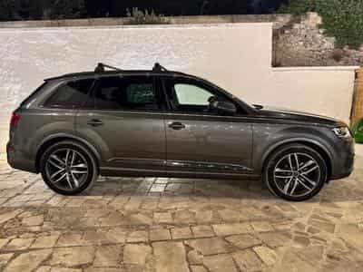 Audi Q7 S-Line (2019) - Foto 1