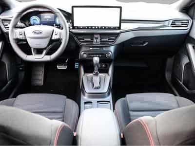 Ford Focus (2025) - Photo 4