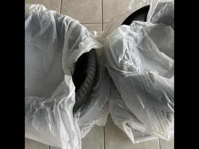 Tires – 18 - Photo 1