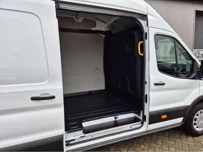 Ford Transit (2026) - Photo 13