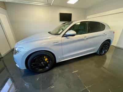 Alfa-Romeo Stelvio Veloce (2021) - Photo 2