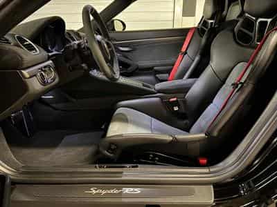 Porsche Boxster Spyder RS Weissach (2025) - Photo 8