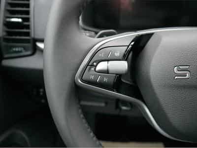 Skoda Karoq (2026) - Foto 13