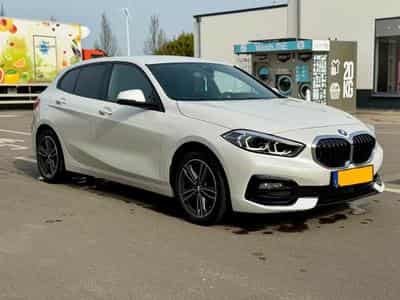 BMW 118 i 140 Aut. SportLine (2019) - Foto 1