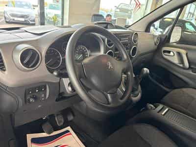 Peugeot Partner Tepee (2017) - Photo 8