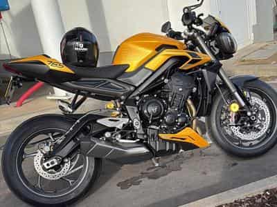 Triumph Street Triple RS (2025) - Photo 1