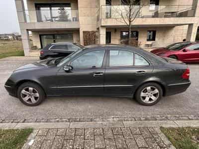 Mercedes E 320 4MATIC (2004) - Photo 1