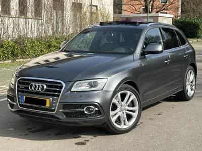 Audi SQ5 Competition 326 ch / toit panoramique (2015) - Foto 1