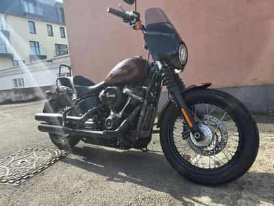 Harley-Davidson Street Bob FXBB (2018) - Photo 1