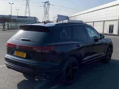 VW Touareg R-LINE (2025) - Photo 2