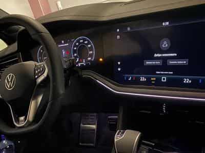 VW Touareg R-LINE (2025) - Photo 4