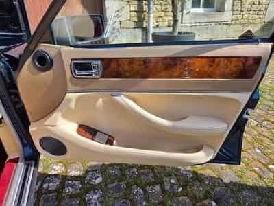 Jaguar XJ6 3.2 V6 BVA (1994) - Foto 15