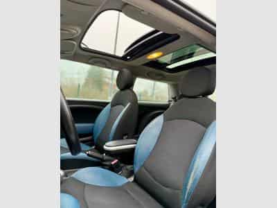 Mini One 1.6 TDI (2010) - Photo 7