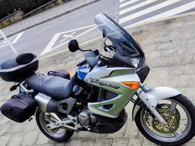 Honda Varadero (2003) - Photo 1