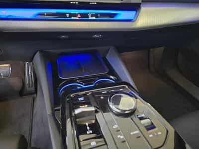 BMW i5 eDrive 40 (2026) - Photo 4