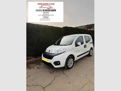 Fiat Qubo 1.4 LOUNGE (2017) - Foto 1