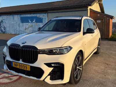 BMW X7 xDrive 40d M-Sport (2022) - Foto 3