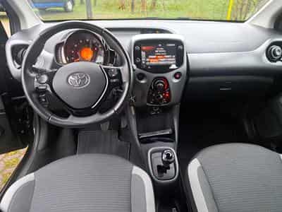 Toyota Aygo 1.0 VVT-i AUTOMATIQUE (2022) - Photo 8