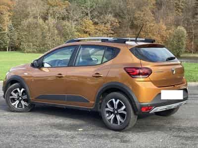 Dacia Sandero Stepway (2021) - Photo 1