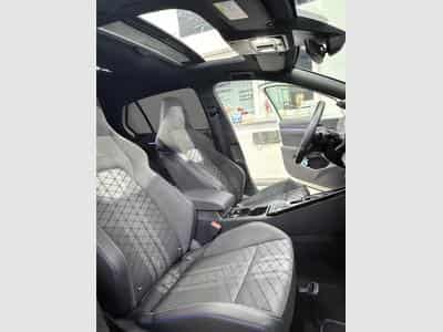 VW Golf R LINE 2L 150 PS (2025) - Photo 11