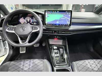 VW Golf R LINE 2L 150 PS (2025) - Photo 9