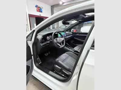 VW Golf R LINE 2L 150 PS (2025) - Photo 7