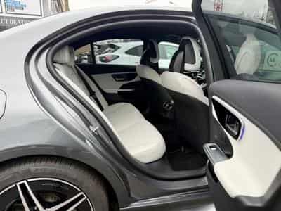 Mercedes C 200 200 d 9G-Tronic AMG Line Night/360°/Keyless (2023) - Foto 10