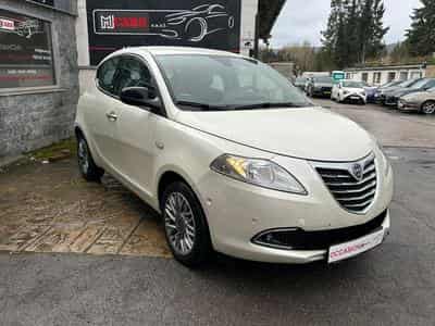 Lancia Ypsilon 1.3 JTD 95CV 5 PORTES 1 MAIN 74.000KM (2011) - Photo 9